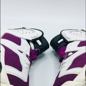 Air Jordan 6 retro Grape (GS) size 5.5y
